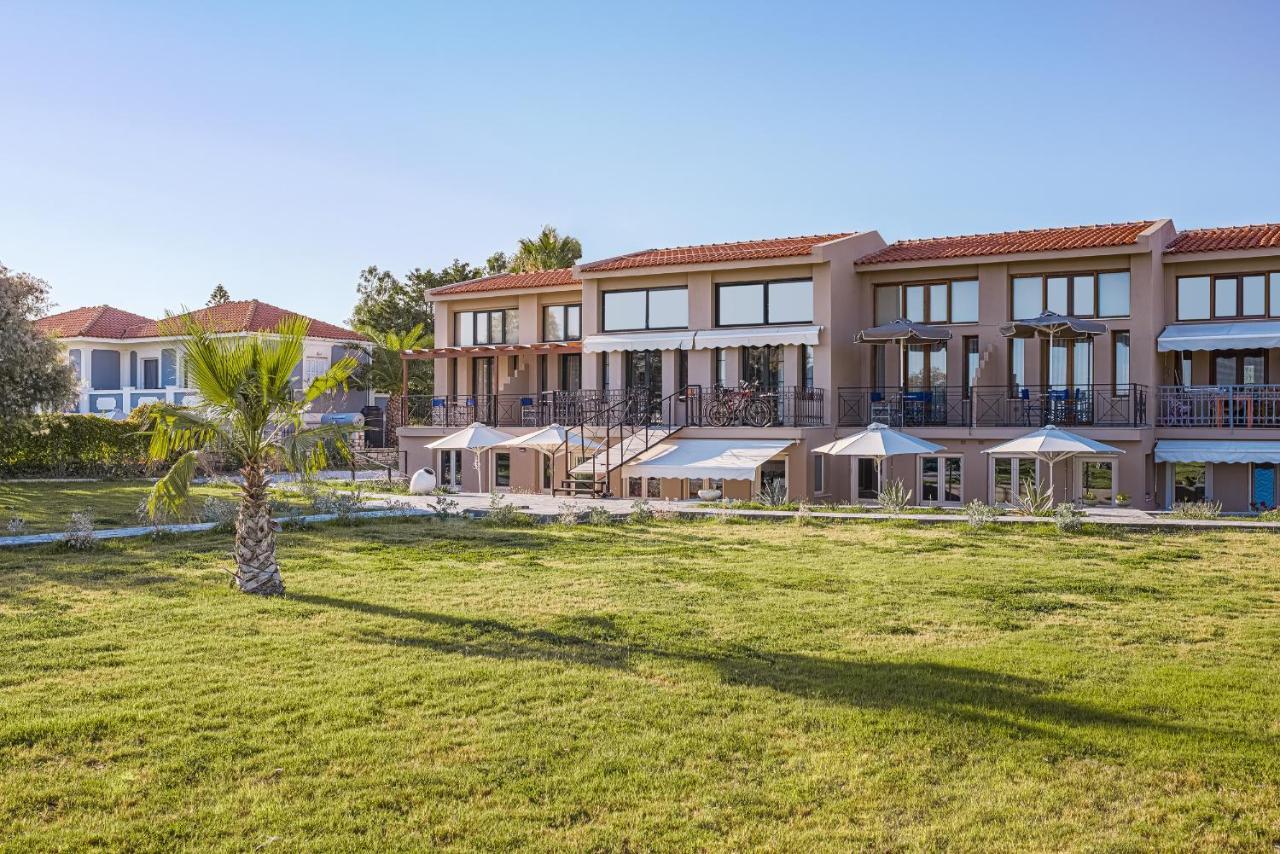 Naftilos Residences Ii Apartment